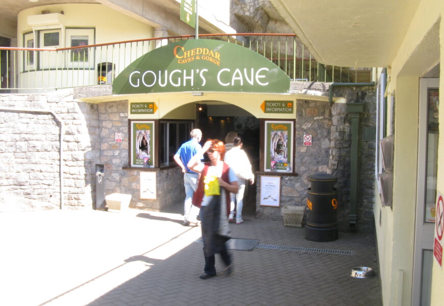 Entrance to Gough's Cave with visitors outside.